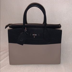 Louis Vuitton Taurillon City Steamer MM Bag